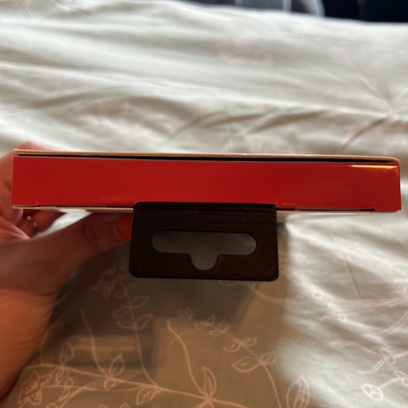 Invisible Shield Screen Protector - Picture 3 of 4